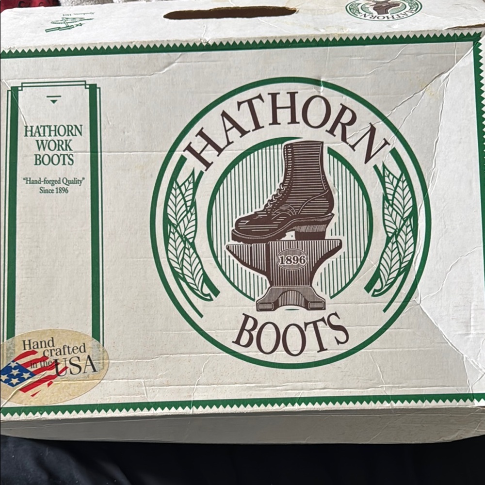 Brown Cowboy Western Boots with Classic Design